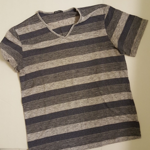 Two mens T-shirts, 1 short, 1 long sleeve size L - Picture 2 of 7